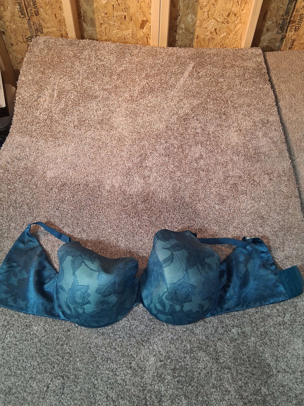 NEW Cacique Bra Womens size 42 G Teal Lace-Overlay Padded Bra